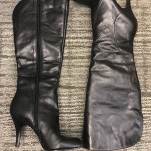 Nine West Black Heeled Boots size 5.5